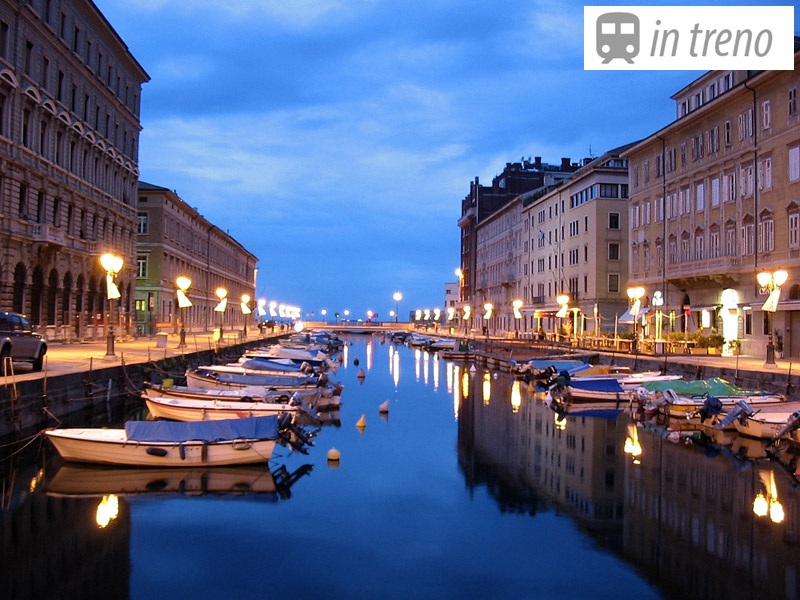 TRIESTE, PICCOLA VIENNA SUL MARE